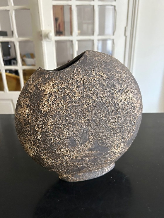Image 1 of vaso brutalista degli anni '70