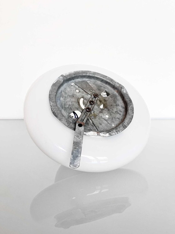 Lampe OVNI vintage fabriquée en Italie, style futuriste – Appliques murales, Glass (photo 5 of 5)