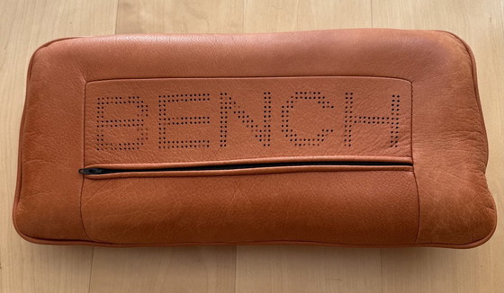 Image 1 of Set di 2 poltrone a panca in pelle, colore cognac.