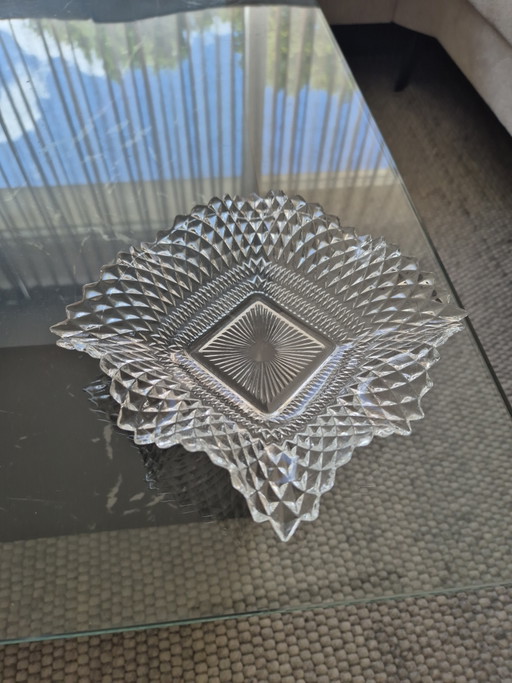 Diamantgeschliffene Bonboniere – schalen, Glass (photo 2 of 5)