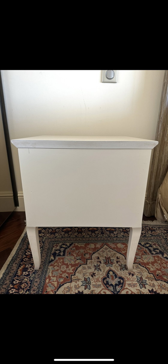 Image 1 of Chevet en bois massif à 1 tiroir