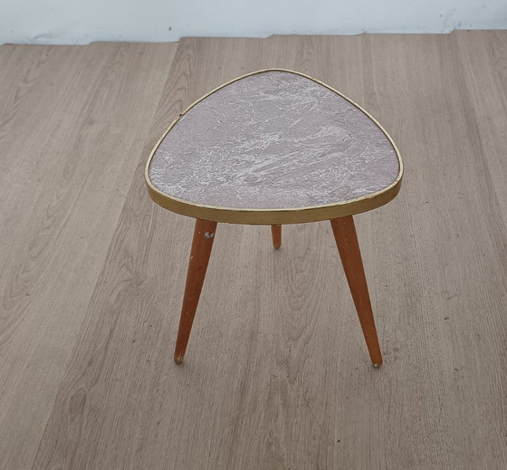 Vijftiger jaren bijzettafel – Metaal, Kunststof (photo 7 of 7)