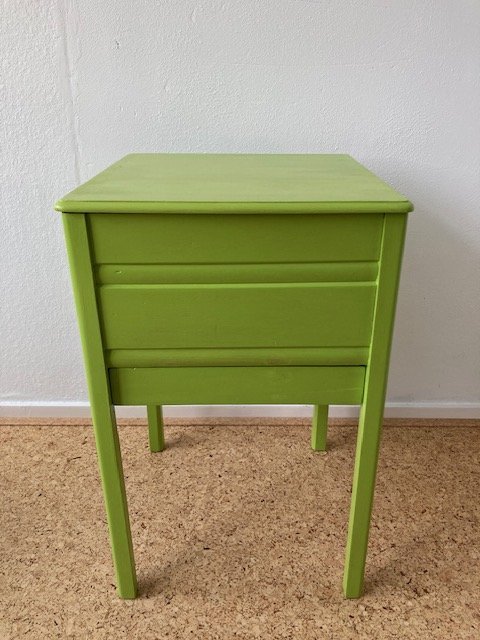 Image 1 of Scatola da cucito vintage in legno verde lime