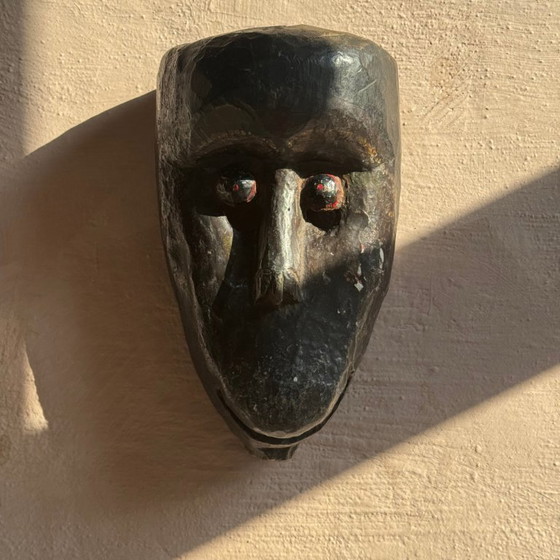 Image 1 of Masque himalayen expressif - Bois sculpté à la main - Objet rituel chamanique - Népal ou Inde du Nord - 20e siècle