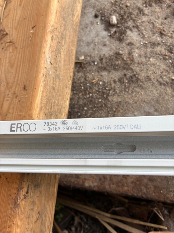 Image 1 of Focos LED y sistemas de iluminación de riel ERCO