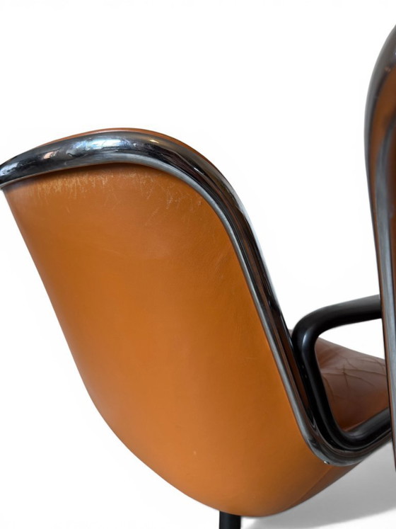 Image 1 of Pair of Knoll Pollock Armchairs - Vintage Camel Leather