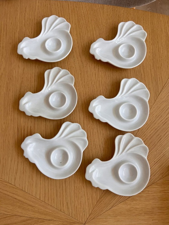 Image 1 of Portauova in porcellana vintage a forma di pollo