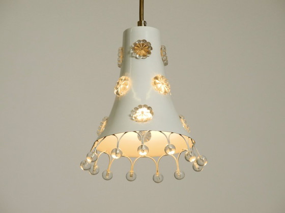 Image 1 of Wunderschöne kleine Pendelleuchte aus Metall im Stil der 50er-Jahre von Emil Stejnar in Trompetenform