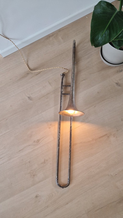 Trombone lamp - unique design