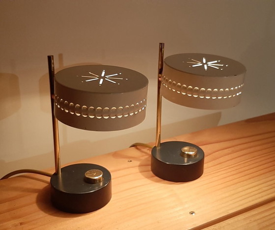 Image 1 of Deux lampes de table M.Matégot