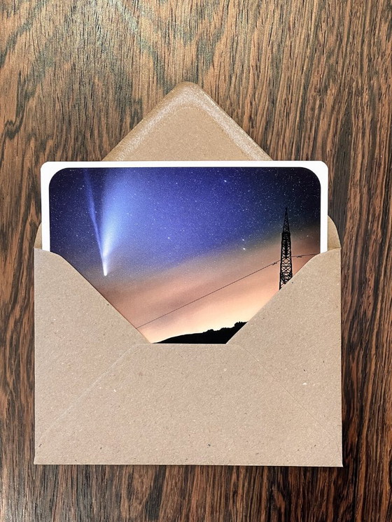 Image 1 of Coffret de cartes postales d'astrophotographie – 5 destinations exceptionnelles du ciel nocturne