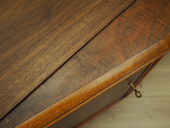 Image 1 of Credenza in noce, design danese, anni '60, prodotta in Danimarca