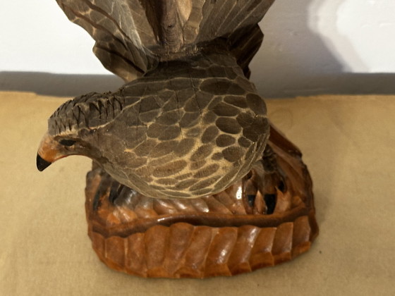 Image 1 of Aigle en bois sculpté - fabrication artisanale vintage Allemagne 