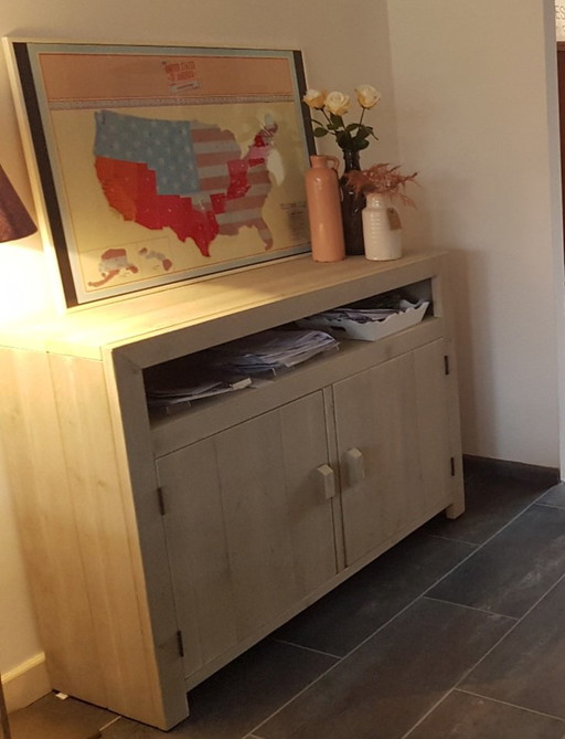 Buffet d'échafaudage en bois