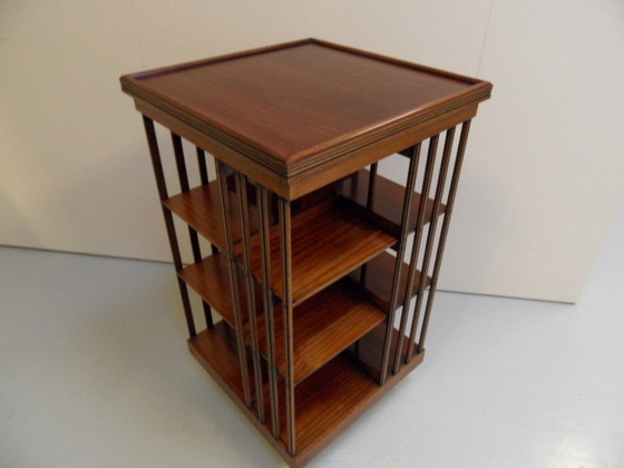 Image 1 of Fábrica de libros antiguos