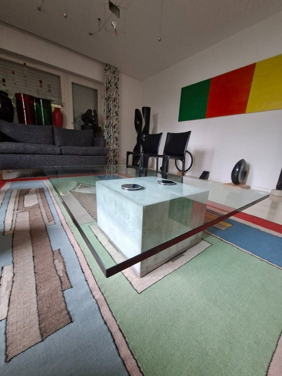 Image 1 of Tavolo in vetro con base in cemento di Sergio & Giorgio Saporiti per Saporiti