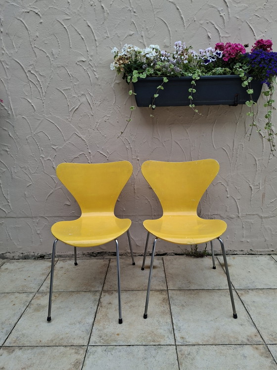 Image 1 of 2 x vlinderstoel Arne Jacobsen Fritz Hansen
