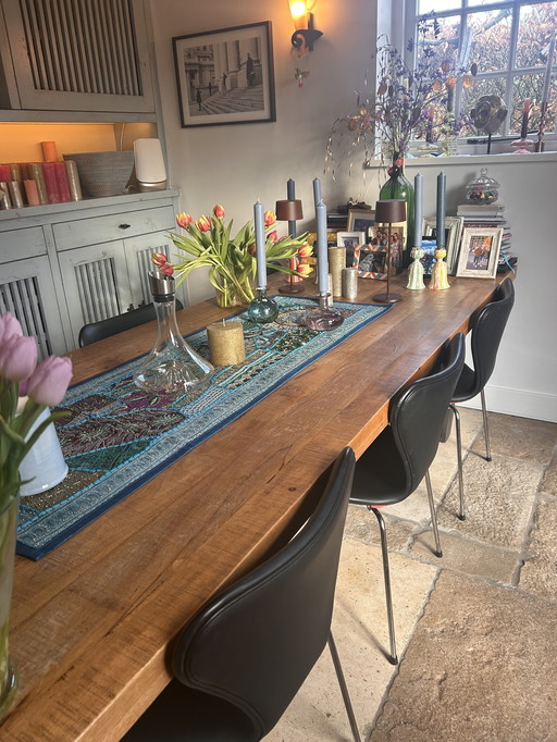 Tavolo da pranzo in legno di mango