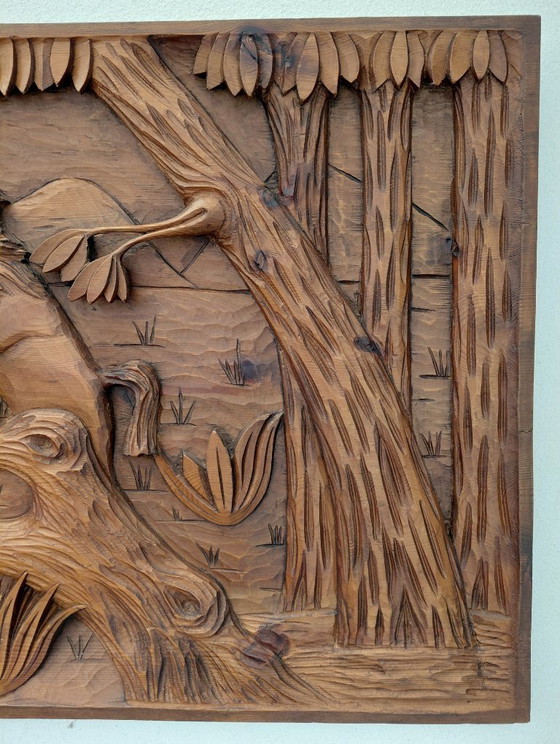 Image 1 of Tableau en bois sculpté,  bas relief