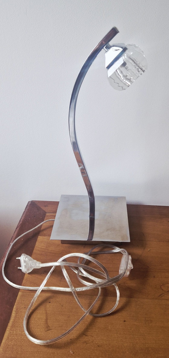 Image 1 of Moderne Designerlampe- Chrom und dickes Glas