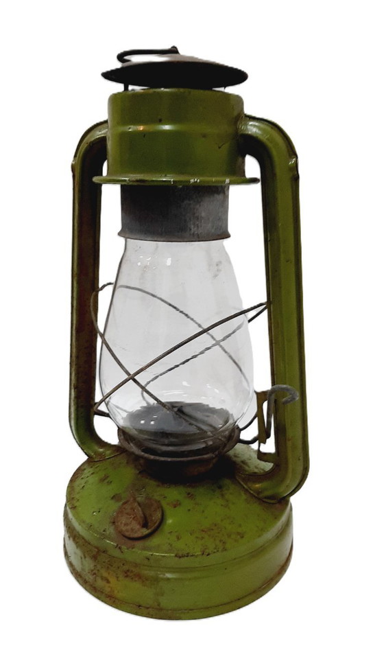 Image 1 of Vintage Oil (Kerosene) Lantern