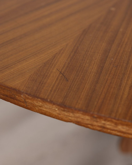 Image 1 of Tavolo rotondo vintage in legno degli anni '60 design Carlo Ratti per Lissoni