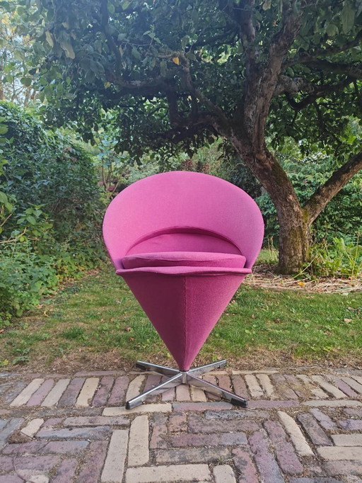 Originele Vitra Cone Chair (paars) – designklassieker