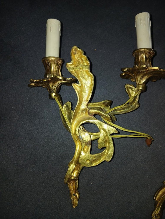Image 1 of Apliques de pared pequeños de bronce dorado estilo Luis XV rocaille