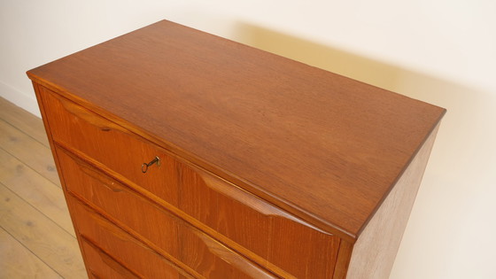 Image 1 of Vintage Deense Ladekast Teak 6 Lades 122 Cm