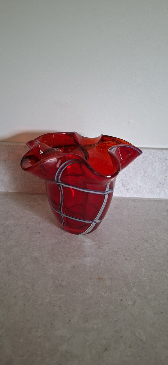 Vintage Mdina Glass handkerchief vase signed (photo 6 of 10)