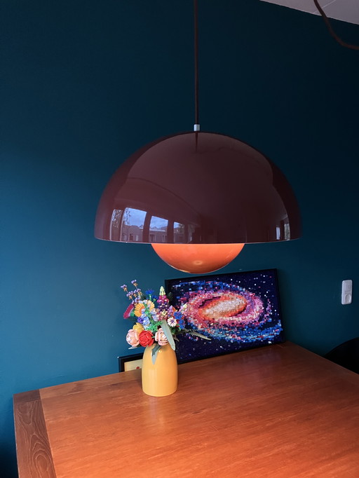 Pot de fleurs &Tradition VP7 rouge-brun