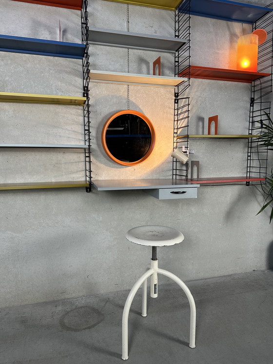 Image 1 of Vintage wandrek + desk Tomado incl. spiegel, kruk, boekensteunen