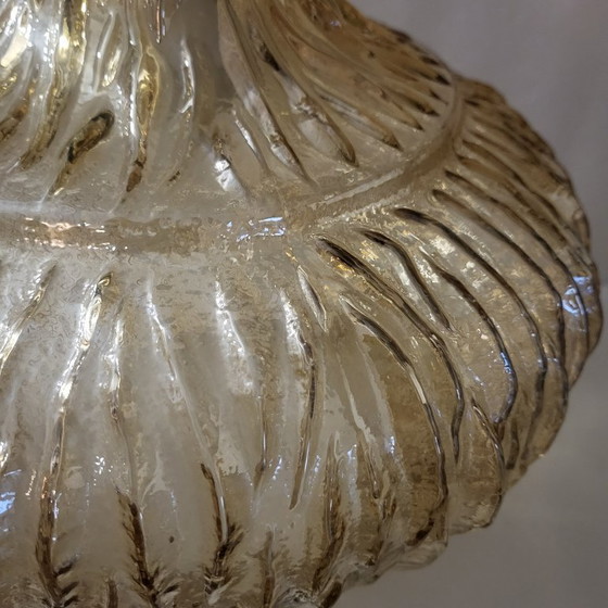 Image 1 of Lampada a sospensione vintage in vetro ambrato iridescente degli anni '60-'70