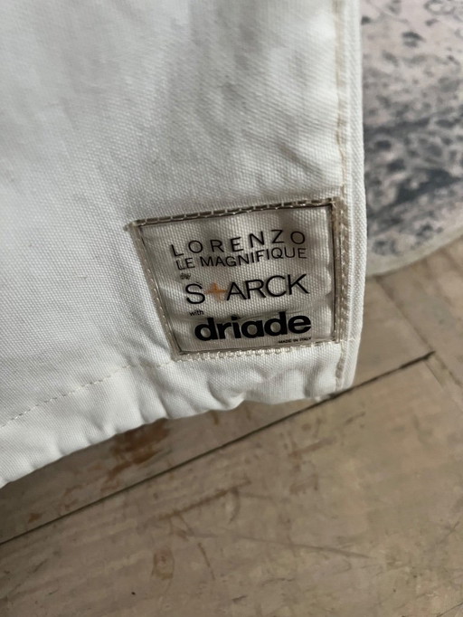 Lorenzo bank en fauteuil, de prachtige Driade van Philippe Starck