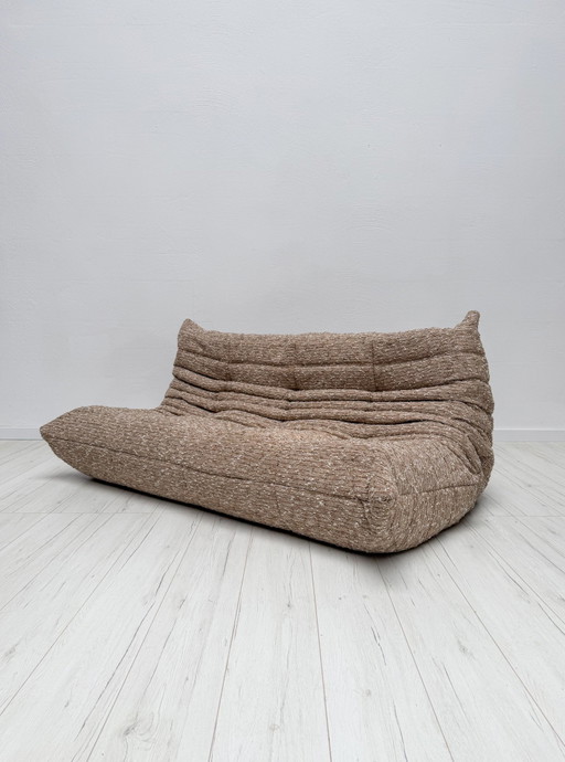 Sofá de tres plazas Bouclé Togo original vintage texturizado de Michel Ducaroy para Ligne Roset