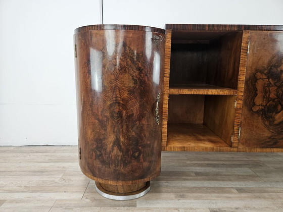 Image 1 of Art Deco dressoir van walnoot en wortelhout met aluminium onderstel, 1940