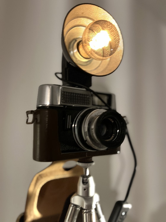 Image 1 of Unieke lamp gemaakt van retro Voigtländer camera 
