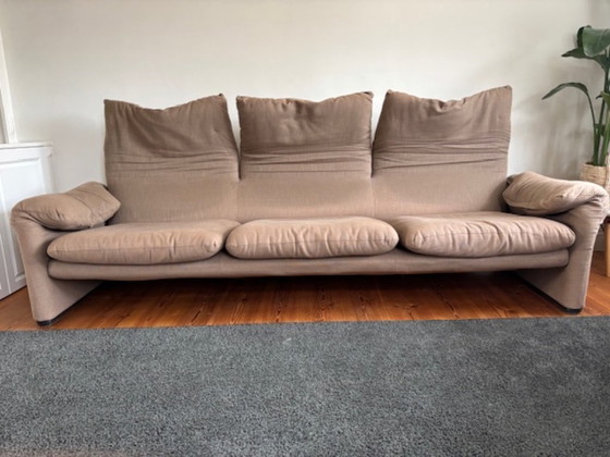 Image 1 of 3-zits bank Maralunga