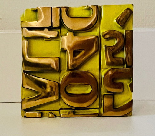 Gelbe Bronzeskulptur von Karl Lagasse (1981) – beeldhouwkunst