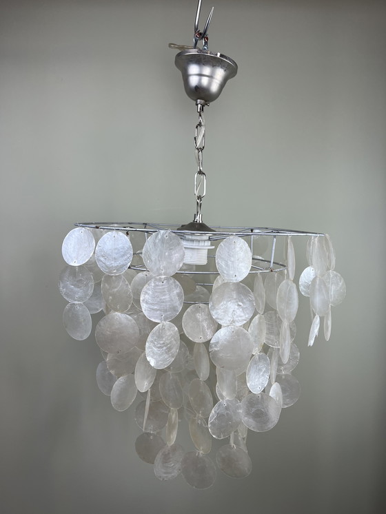 Image 1 of Suspension pétales de nacre