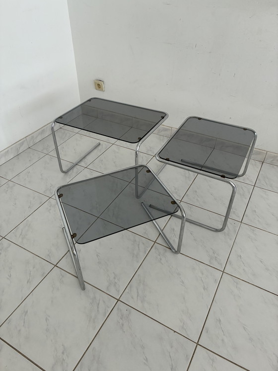 Tables d'appoint gigognes vintage cadre tubulaire verre fumé – Chrome, Glass (photo 14 of 15)