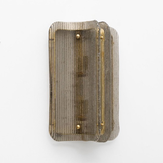 Image 1 of Paar gebogener, gerippter Wandleuchten aus Muranoglas und Messing