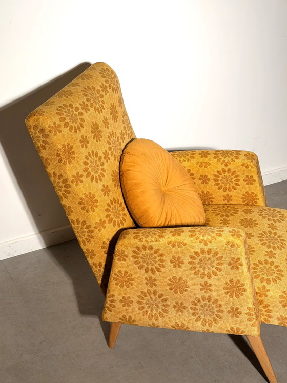 Vintage Mid-Century Mustard Floral Lounge Chair – Armchairs (photo 3 of 3)