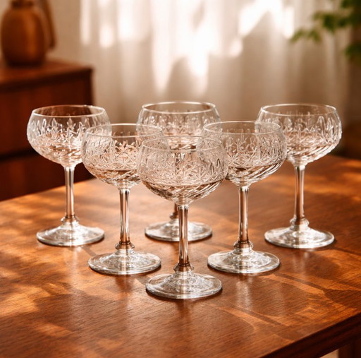 Antique Villeroy & Boch crystal wine glasses from the "Treveris" collection