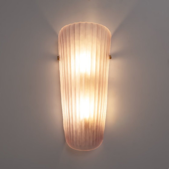 Image 1 of Paar Wandleuchten aus Muranoglas, rosa geripptes Glas und Messing, Italien