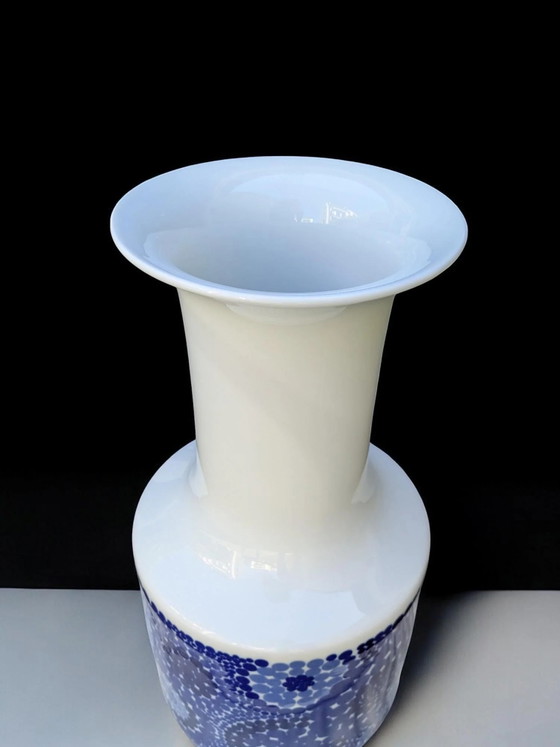 Vaso Vintage in Porcellana di H&C Heinrich Selb, Vero Cobalto, Vaso da Fiori Bianco-Blu Stile Mid-Century (photo 7 of 7)