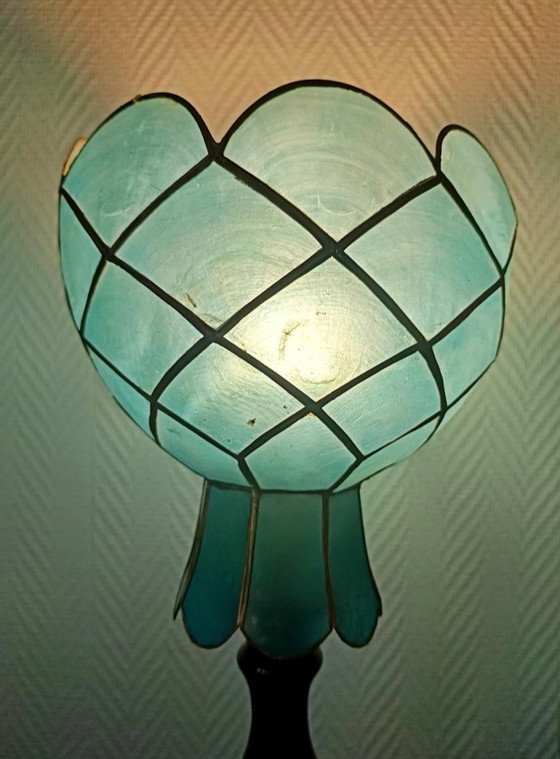 Image 1 of Lampada vintage in ceramica e madreperla blu