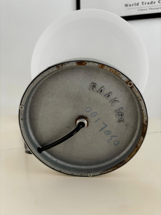 RAAK Lampe – Tischlampen, Cast Iron, Glass (photo 10 of 10)
