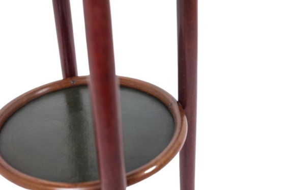 Thonet. Pair of two-tiered pedestal tables in stained beech. 1900s. – Side tables, Other (photo 8 of 18)