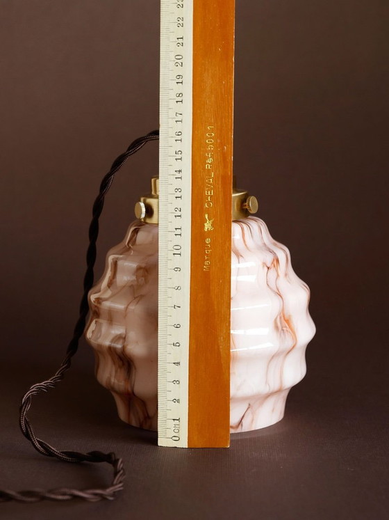 Image 1 of Art Deco roze marmeren draagbare lamp